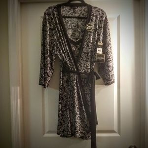 MARILYN MONROE INTIMATES LOUNGE SLEEPWEAR (sz: XL)